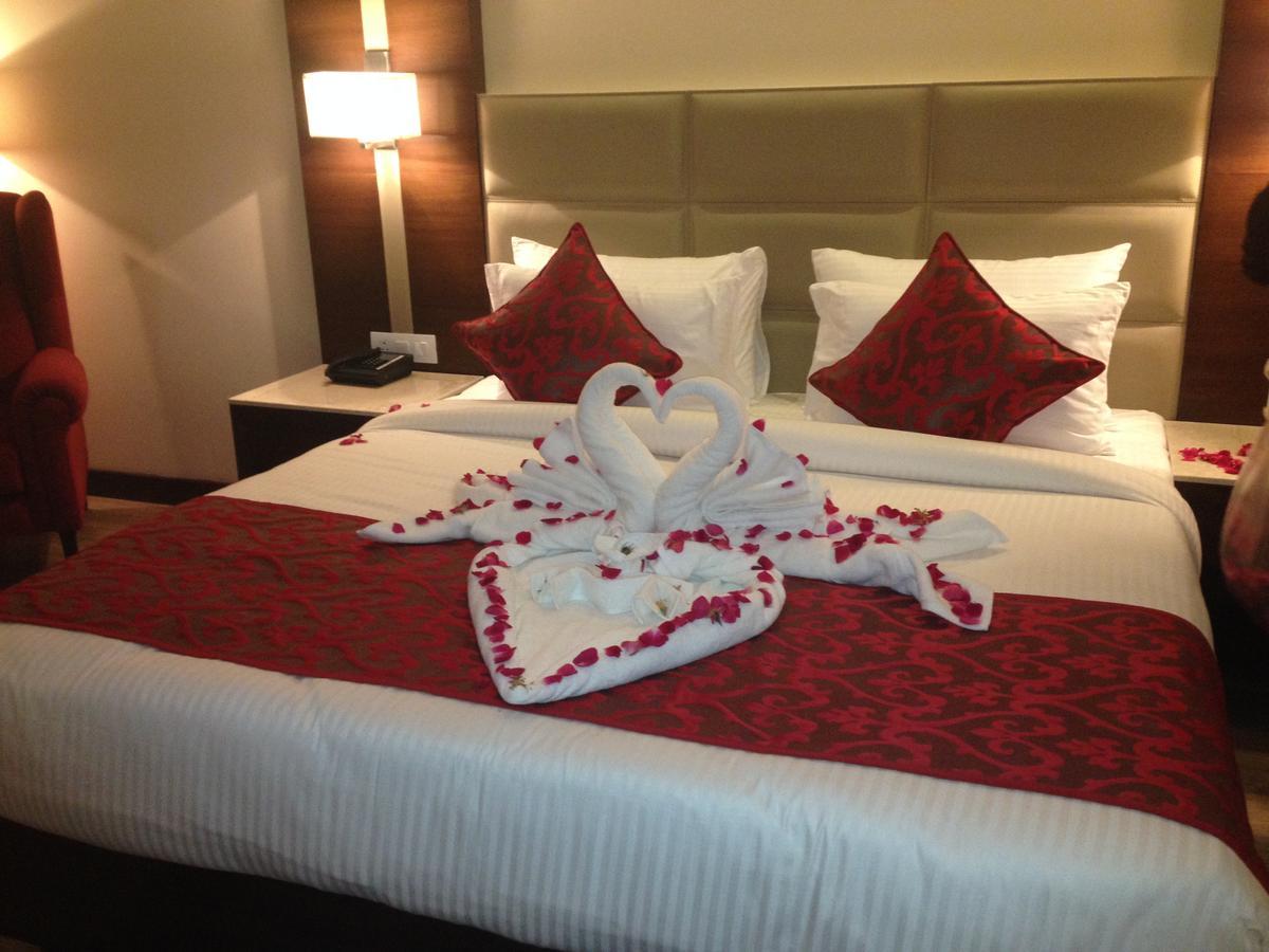 Continent Hotel Nawanshahr Nawashahr Ngoại thất bức ảnh