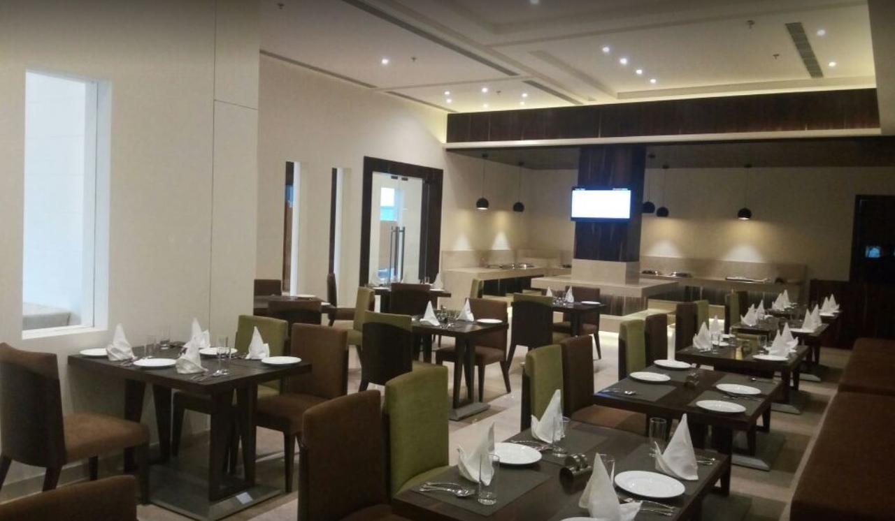 Continent Hotel Nawanshahr Nawashahr Ngoại thất bức ảnh